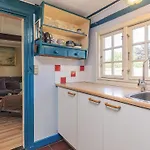 6 Person In Tatil Evi Laeso